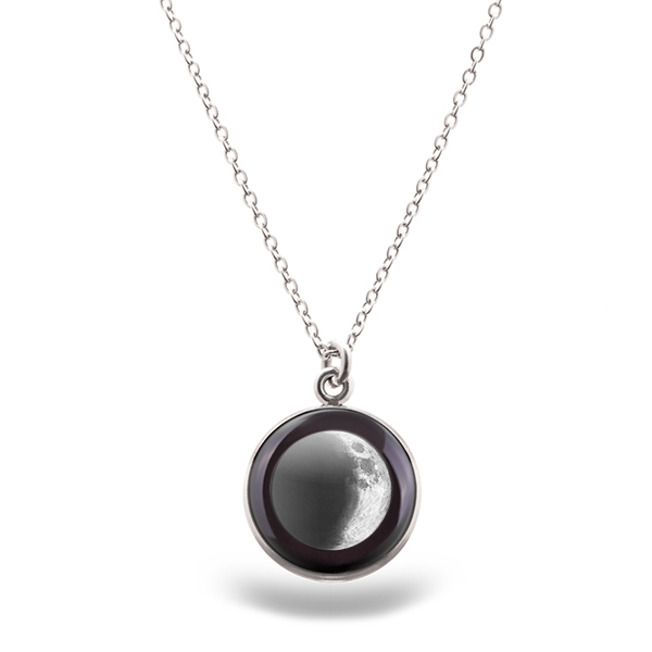 Necklace with moon online on specific date
