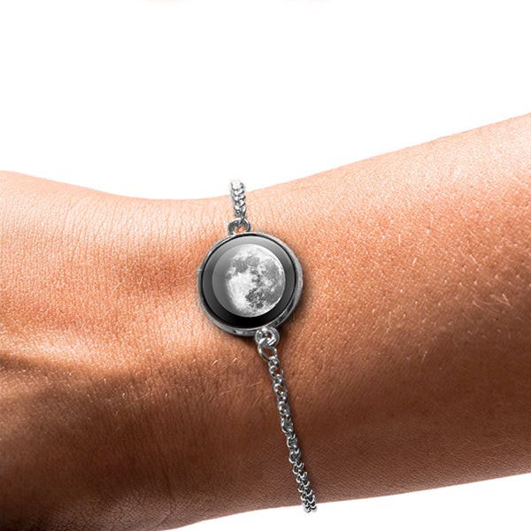 Waning Gibbous II Luna Bracelet