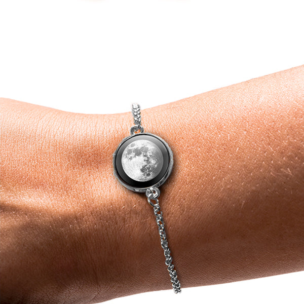 Waxing Gibbous III Luna Bracelet
