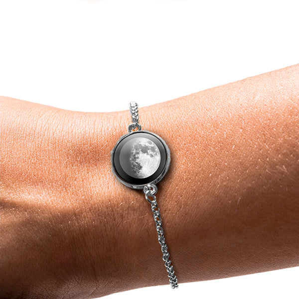 Waxing Gibbous I Luna Bracelet